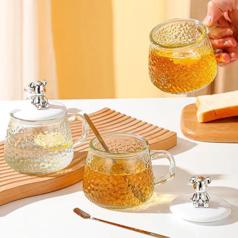 Bear Lid Textured Glass Mug with Spoon (420ml)